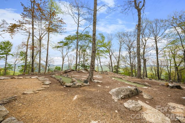 92 White Eagle Trail, Banner Elk, NC 28604