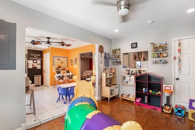 5302 Treaschwig Road, Spring, TX 77373