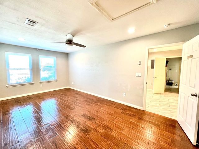 5302 Treaschwig Road, Spring, TX 77373