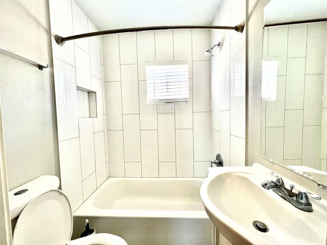 5302 Treaschwig Road, Spring, TX 77373