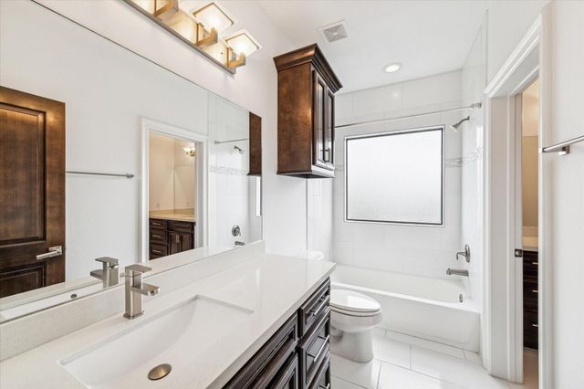 3942 Charleston Street, Houston, TX 77021