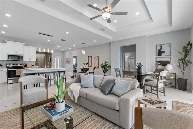 6605 24TH AVE AVENUE S, Tampa, FL 33619