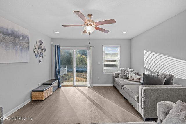 11338 MARGARETS LANDING Place, Jacksonville, FL 32218