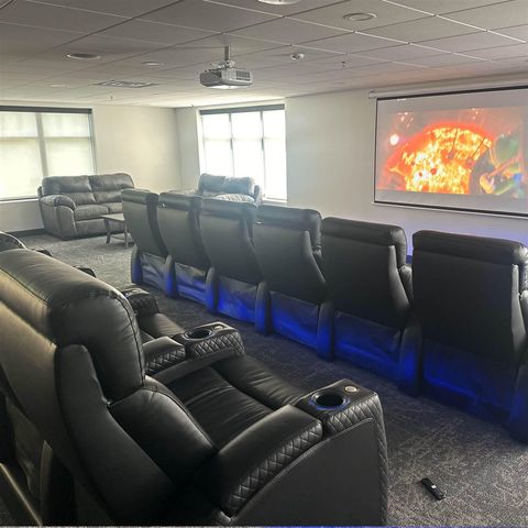 1491 Red Oak Lane, Belmont, MI 49306