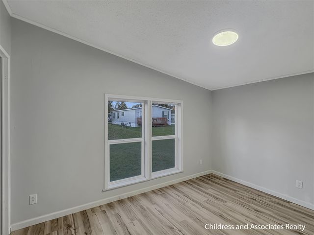 1491 Red Oak Lane, Belmont, MI 49306