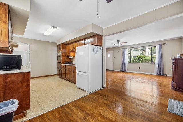 10 Frog Avenue, Manchester, KY 40962