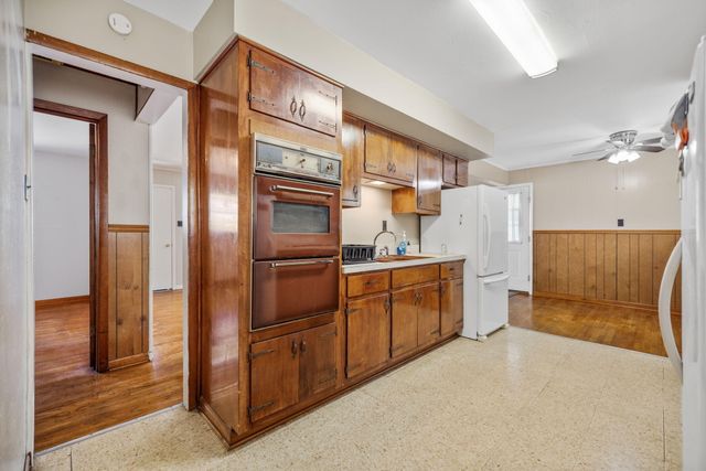 10 Frog Avenue, Manchester, KY 40962