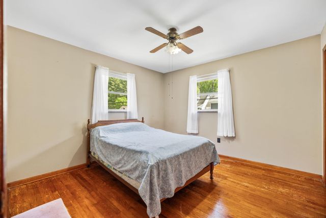 10 Frog Avenue, Manchester, KY 40962