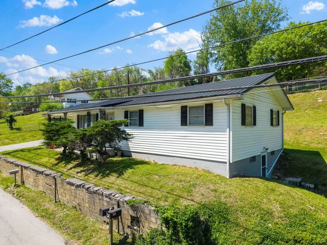 10 Frog Avenue, Manchester, KY 40962