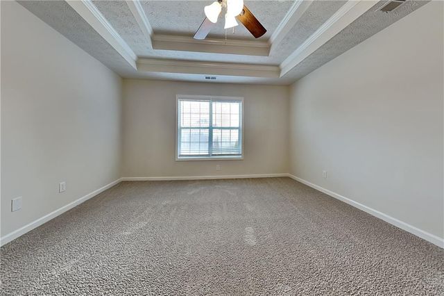 1555 Rose Pointe Drive, Loganville, GA 30052