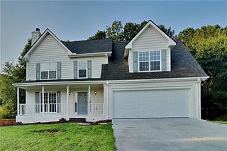 1555 Rose Pointe Drive, Loganville, GA 30052