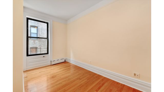 311 W 97th St Apt 6W, New York City, NY 10025