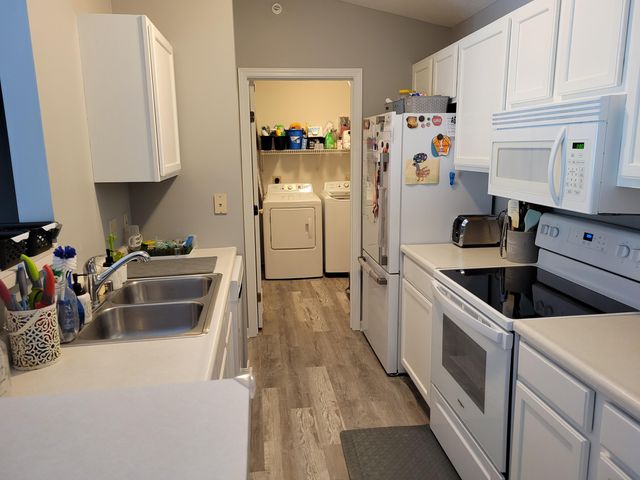 2292 Medlock Lane, 311, Burlington, KY 41005