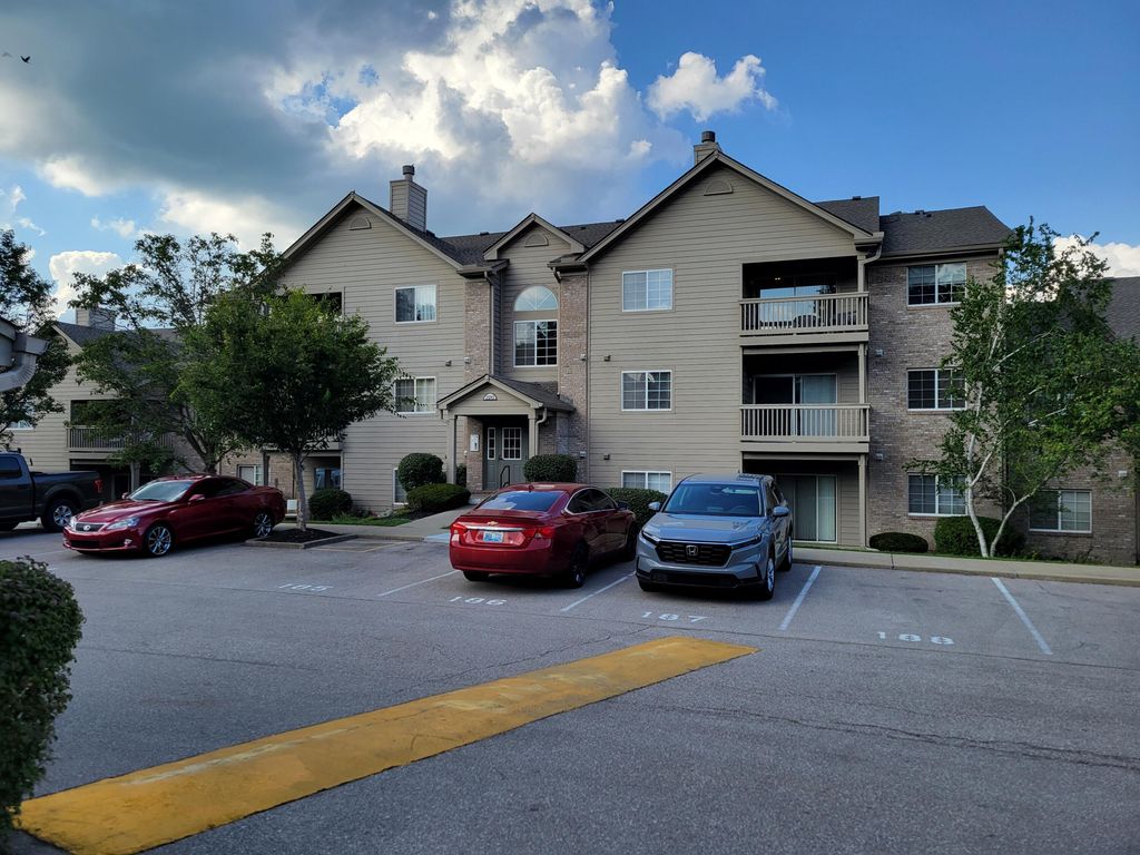 2292 Medlock Lane, 311, Burlington, KY 41005
