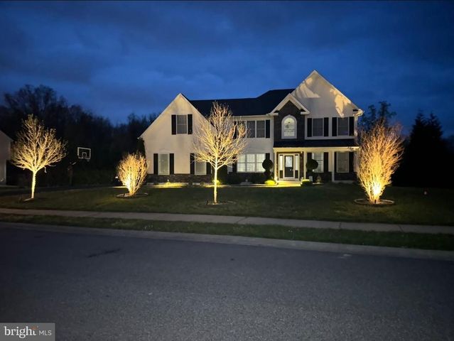 604 RAVENGLASS DR, Townsend, DE 19734