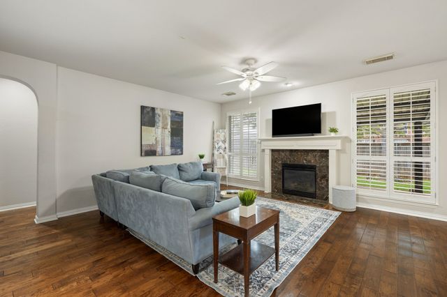 4317 Glenridge Drive, Rowlett, TX 75088
