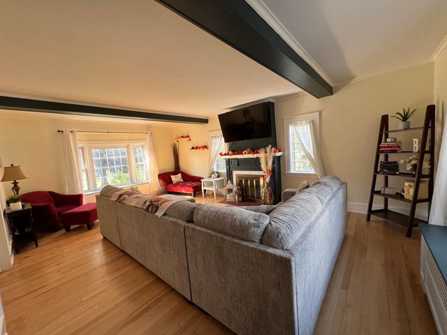 253 Lebanon Hill Rd, Southbridge, MA 01550