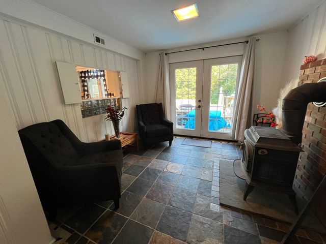 253 Lebanon Hill Rd, Southbridge, MA 01550