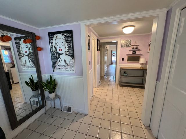 253 Lebanon Hill Rd, Southbridge, MA 01550