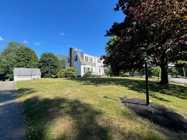 253 Lebanon Hill Rd, Southbridge, MA 01550