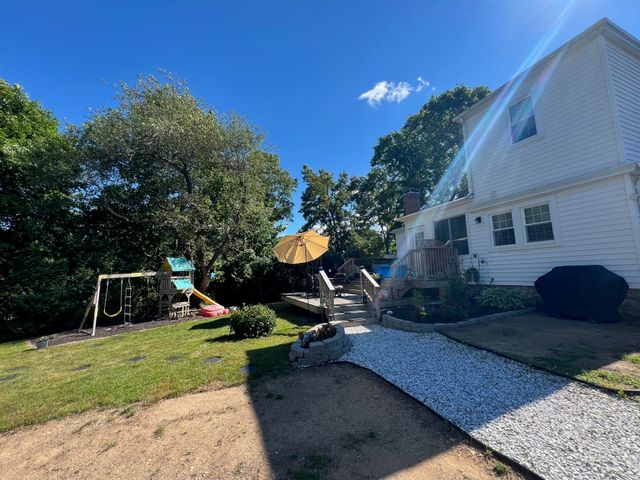 253 Lebanon Hill Rd, Southbridge, MA 01550