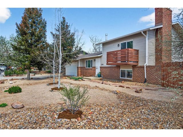 1390 Atlantis Ave, Lafayette, CO 80026