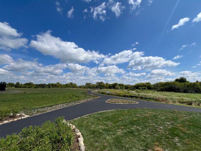 6920 Cambria Cove, Lakewood, IL 60014