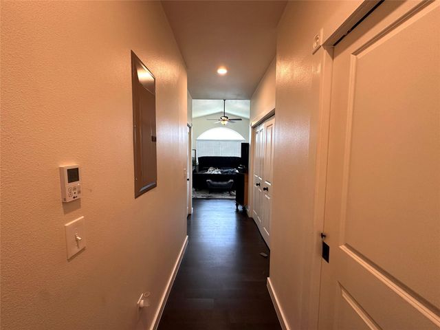 5004 Rowena Ave A, Austin, TX 78751