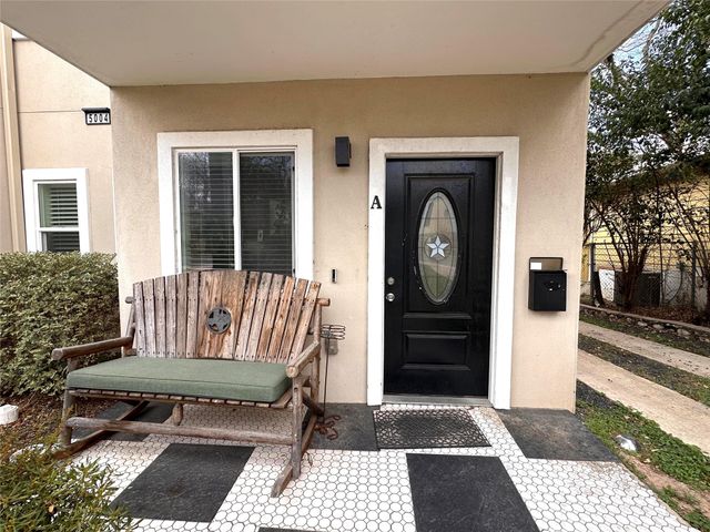5004 Rowena Ave A, Austin, TX 78751