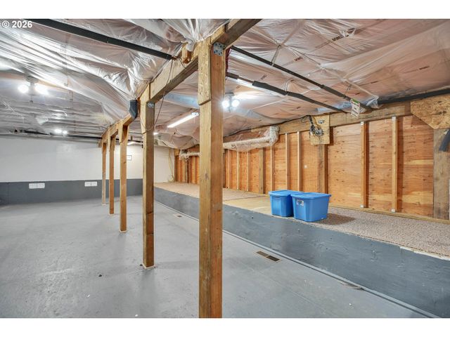 11826 Se GRAND VISTA Dr, Clackamas, OR 97015