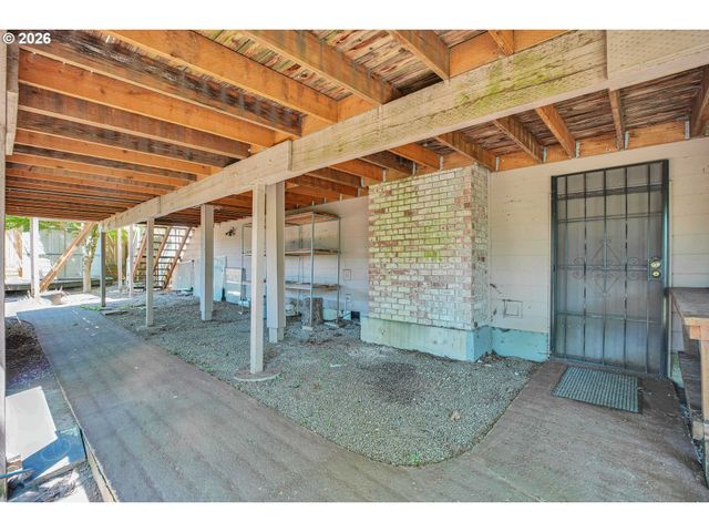 11826 Se GRAND VISTA Dr, Clackamas, OR 97015