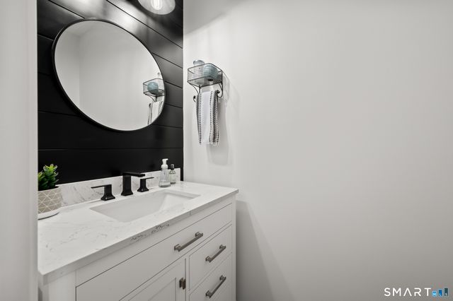 379 Briarwood Drive, Manchester, CT 06040