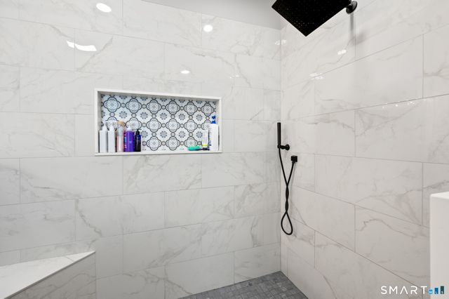 379 Briarwood Drive, Manchester, CT 06040