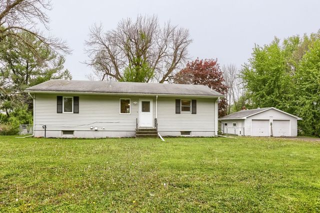 13545 Andrews Avenue, Lindstrom, MN 55045