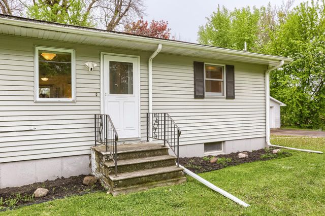 13545 Andrews Avenue, Lindstrom, MN 55045