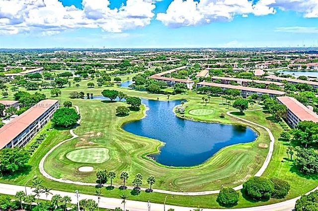 800 SW 131st Ave 308F, Pembroke Pines, FL 33027
