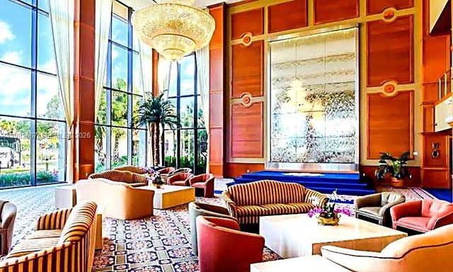 800 SW 131st Ave 308F, Pembroke Pines, FL 33027