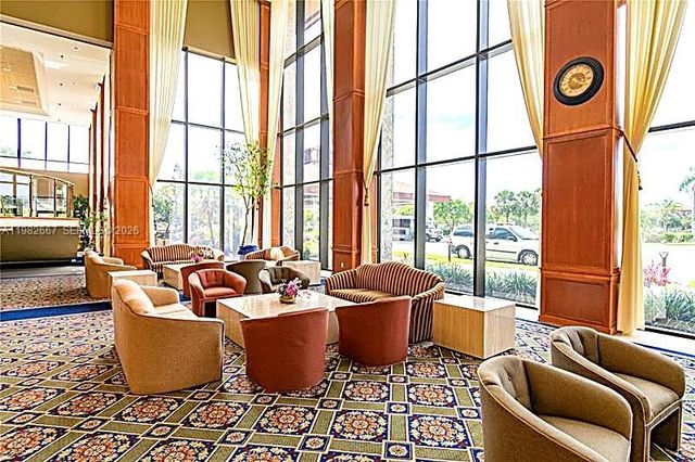 800 SW 131st Ave 308F, Pembroke Pines, FL 33027