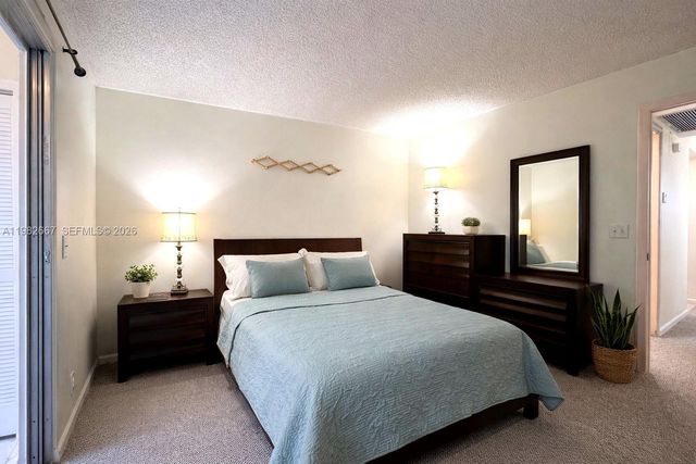 800 SW 131st Ave 308F, Pembroke Pines, FL 33027