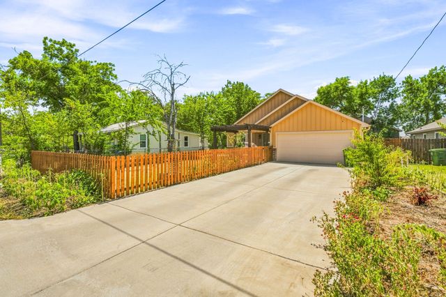 1006 SE 3rd Street, Mineral Wells, TX 76067