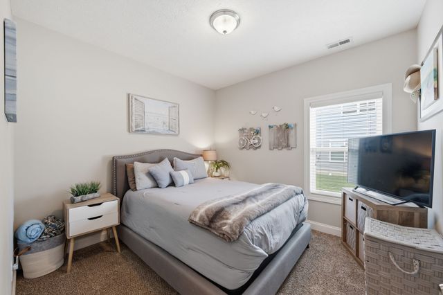 640 Laurel Ln, Murfreesboro, TN 37127