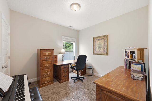 640 Laurel Ln, Murfreesboro, TN 37127