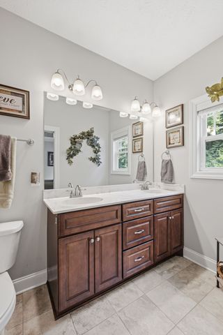 640 Laurel Ln, Murfreesboro, TN 37127