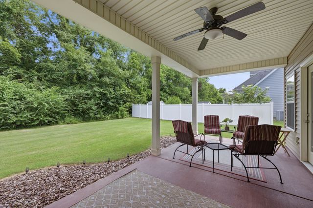 640 Laurel Ln, Murfreesboro, TN 37127