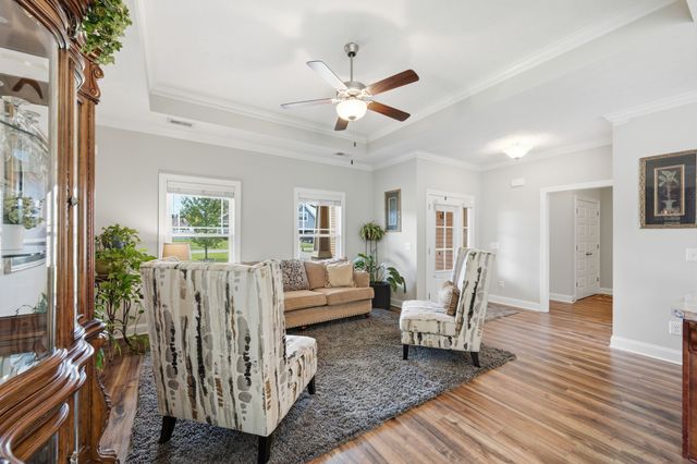 640 Laurel Ln, Murfreesboro, TN 37127