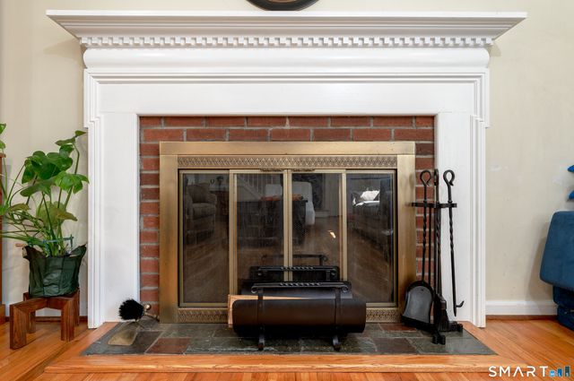 106 McDermott Circle, Hamden, CT 06514