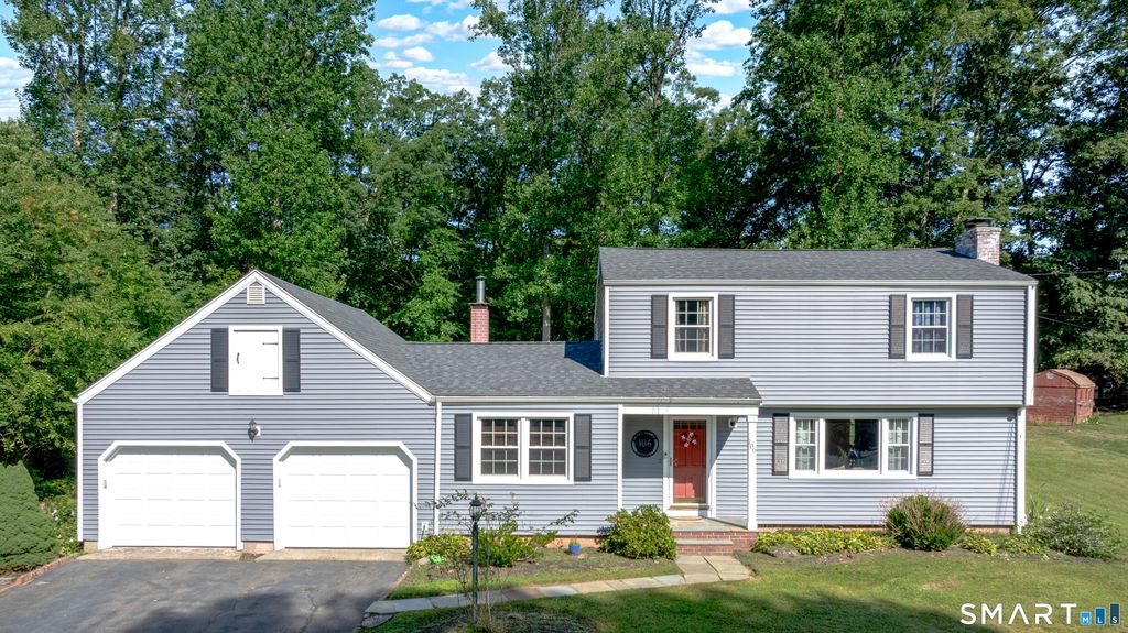 106 McDermott Circle, Hamden, CT 06514
