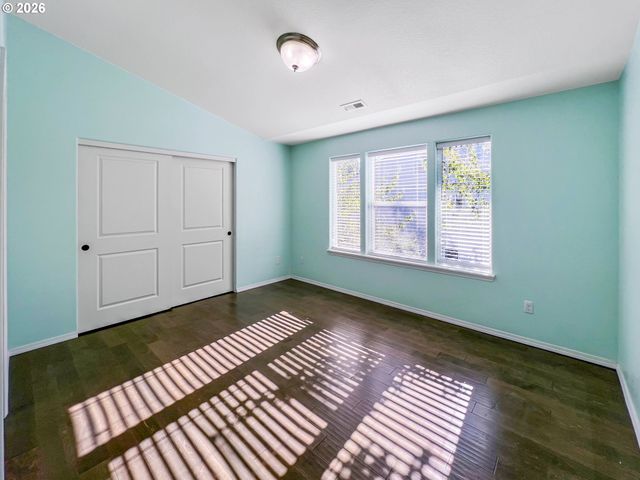 1514 Se 117TH Ave, Portland, OR 97216