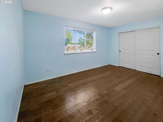 1514 Se 117TH Ave, Portland, OR 97216