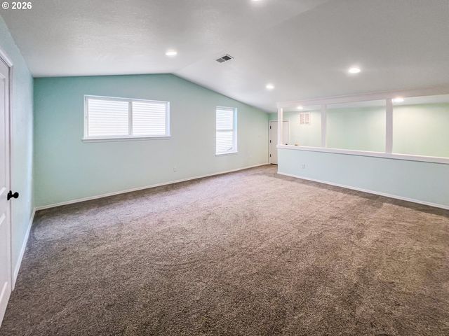 1514 Se 117TH Ave, Portland, OR 97216